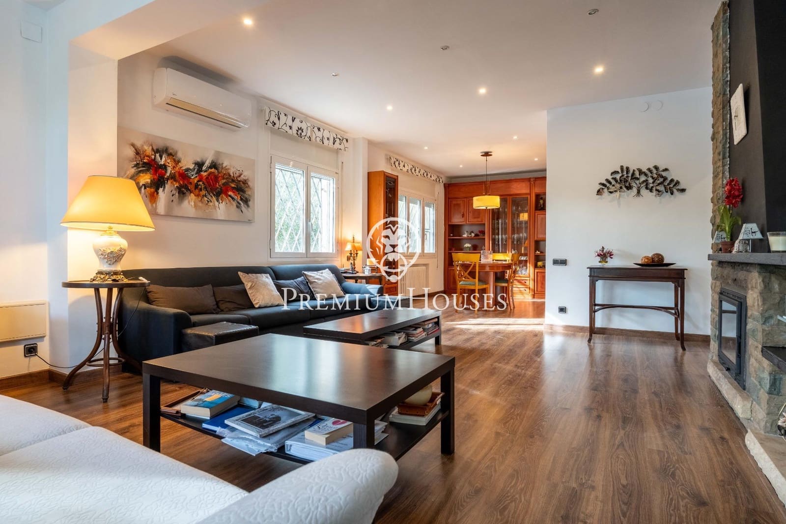 4 soverom Villa til salgs i Begues med svømmebasseng garasje - € 620 000 (Ref: 9413998)