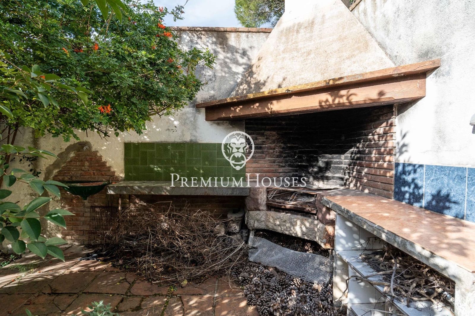 4 soverom Villa til salgs i Begues med svømmebasseng garasje - € 620 000 (Ref: 9413998)