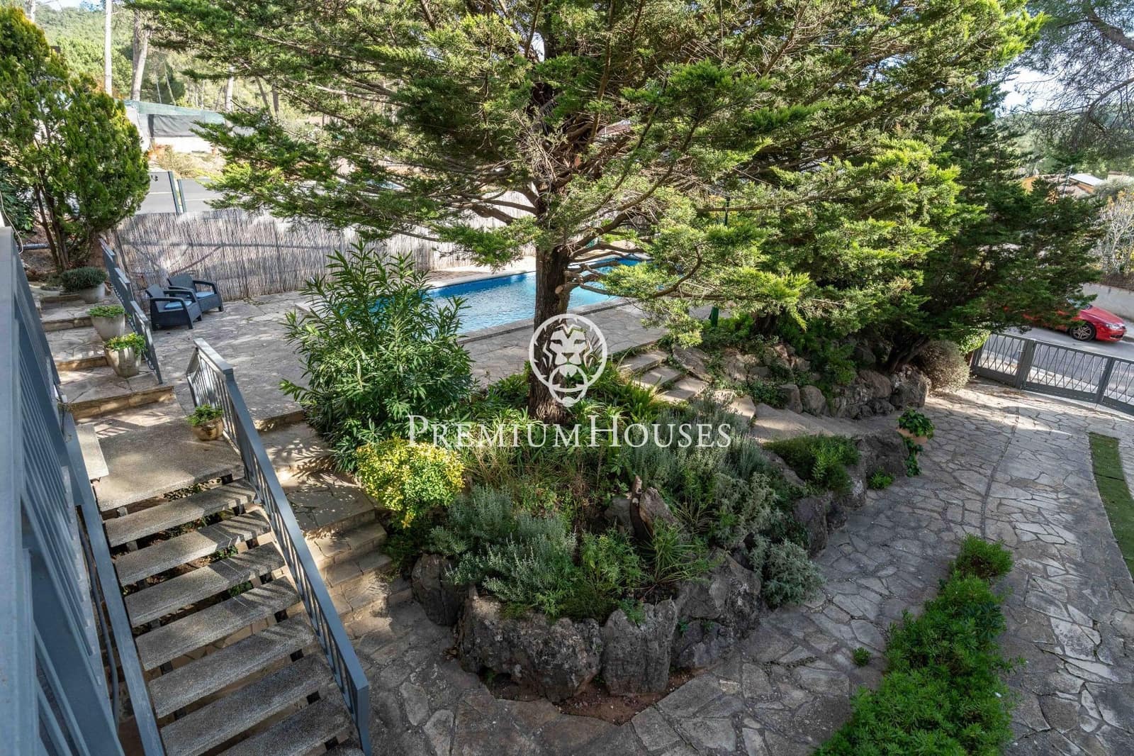 4 soverom Villa til salgs i Begues med svømmebasseng garasje - € 620 000 (Ref: 9413998)