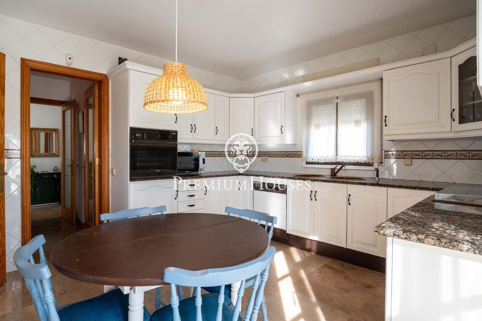 4 bedroom Villa for sale in Vilanova i la Geltru with pool garage - € 715,000 (Ref: 9419617)