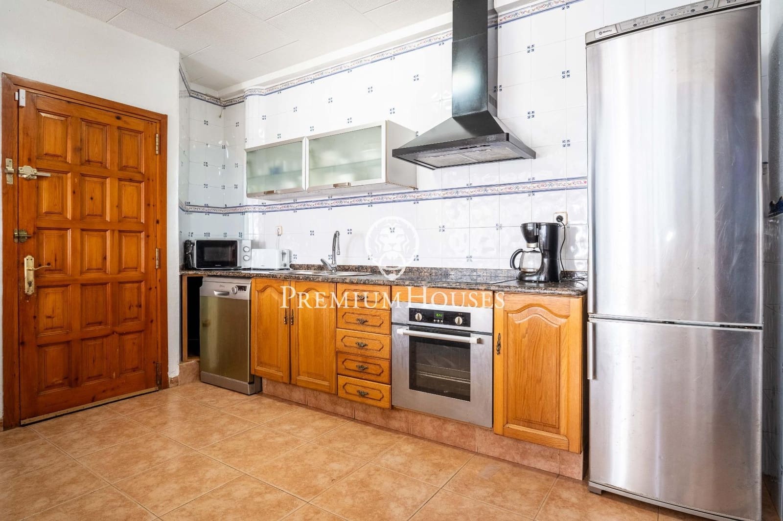 4 bedroom Villa for sale in Vilanova i la Geltru with pool garage - € 715,000 (Ref: 9419617)