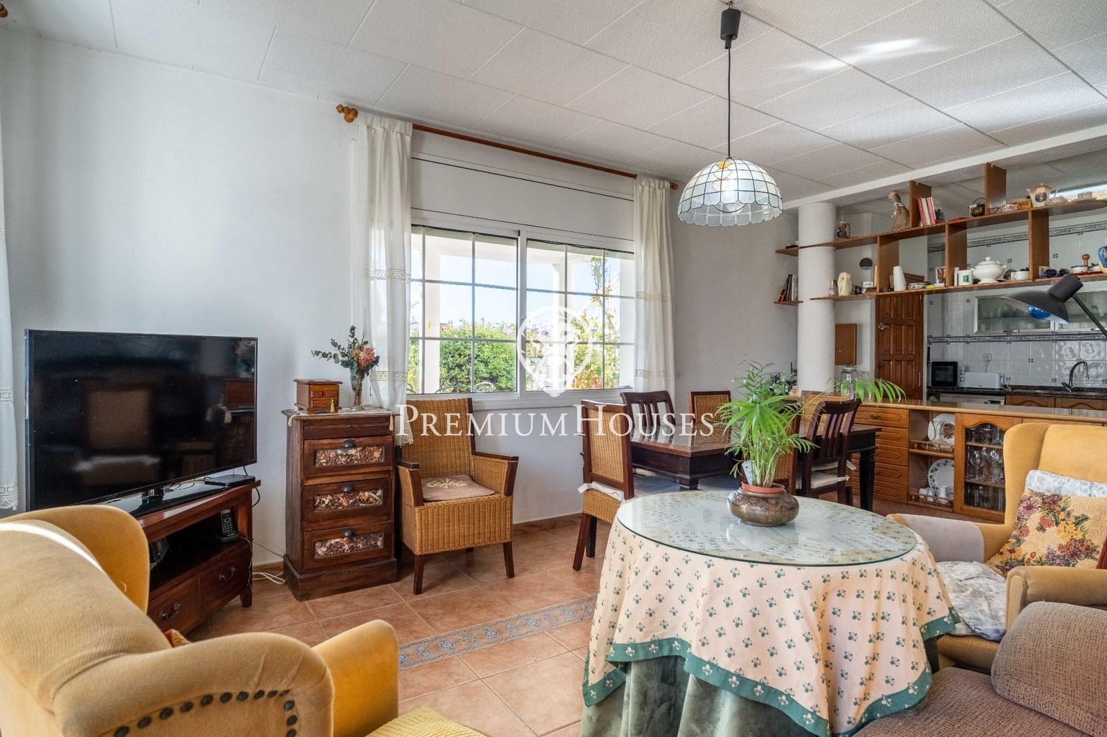 4 bedroom Villa for sale in Vilanova i la Geltru with pool garage - € 715,000 (Ref: 9419617)