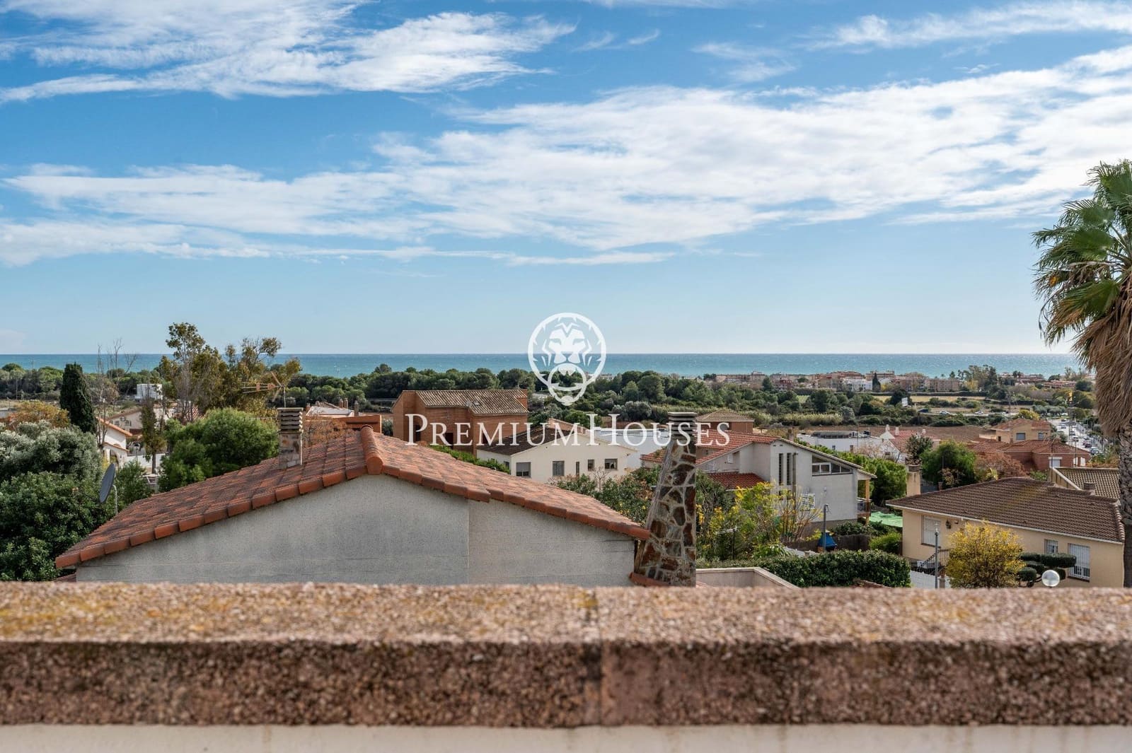 4 bedroom Villa for sale in Vilanova i la Geltru with pool garage - € 715,000 (Ref: 9419617)