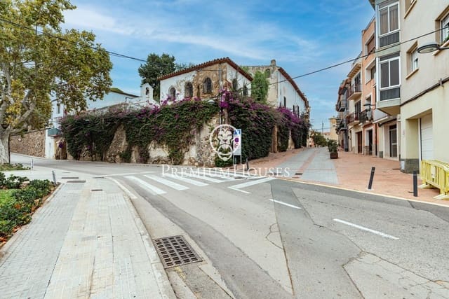 10 makuuhuone Omakotitalo myytävänä paikassa Vinyols i els Arcs - 595 000 € (Ref: 9419618)