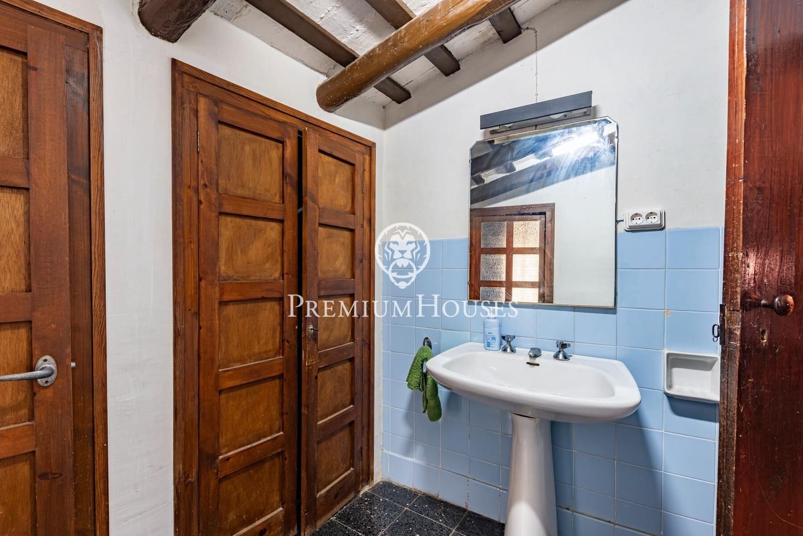 10 makuuhuone Omakotitalo myytävänä paikassa Vinyols i els Arcs - 595 000 € (Ref: 9419618)