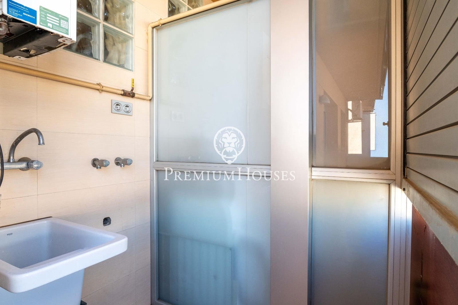 1 bedroom Flat for sale in Viladecans - € 245,000 (Ref: 9438154)