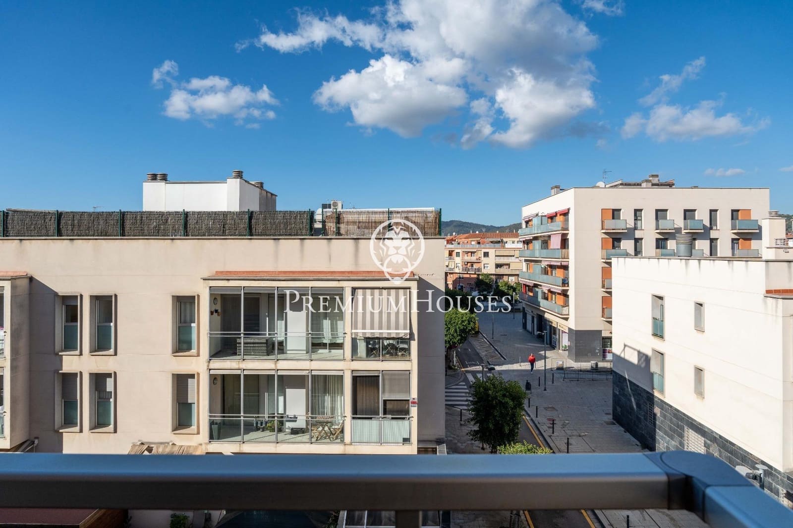 1 bedroom Flat for sale in Viladecans - € 245,000 (Ref: 9438154)