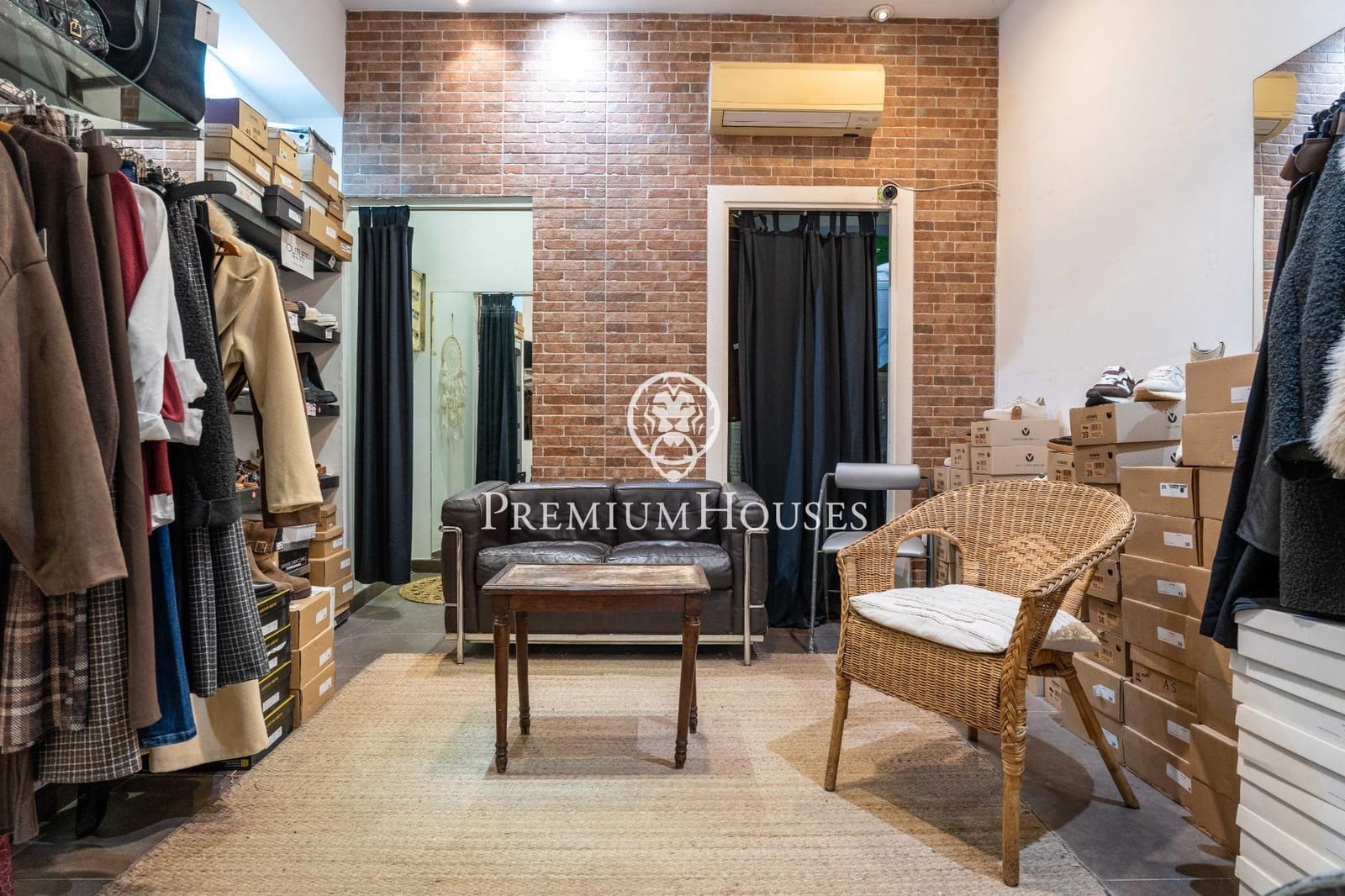 Commercieel te koop in Sitges - € 450.000 (Ref: 9440260)