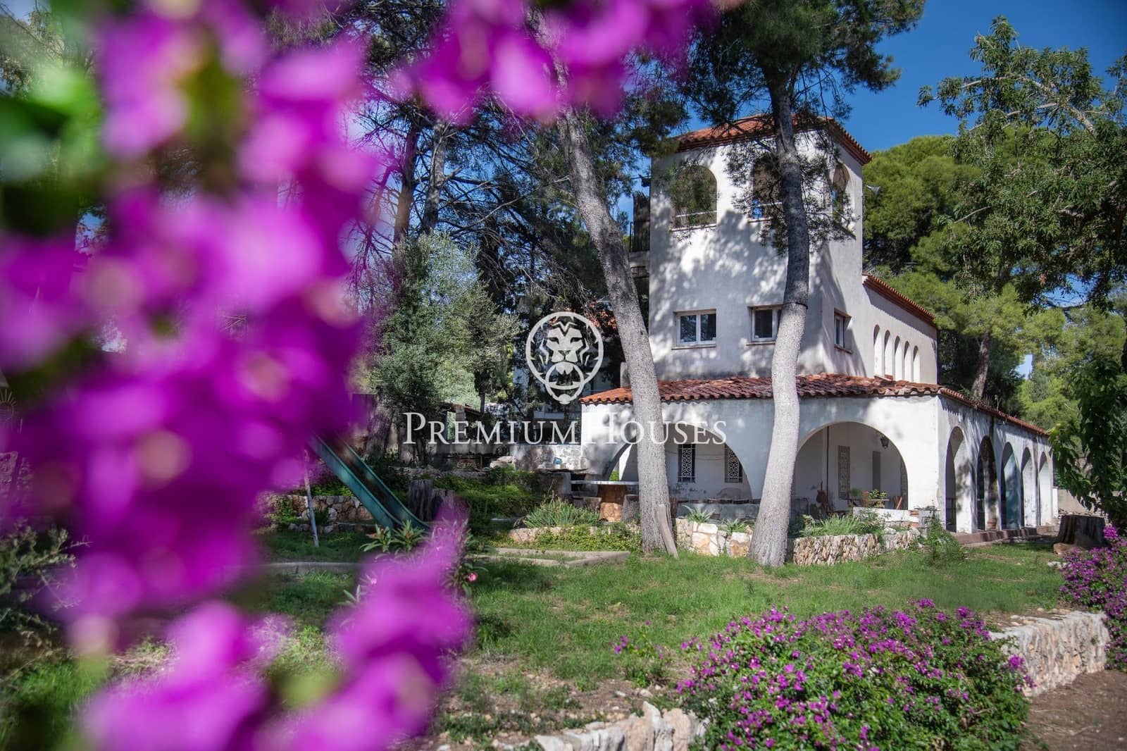 2 soveværelse Finca/Landehus til salg i Torredembarra - € 2.000.000 (Ref: 9446631)