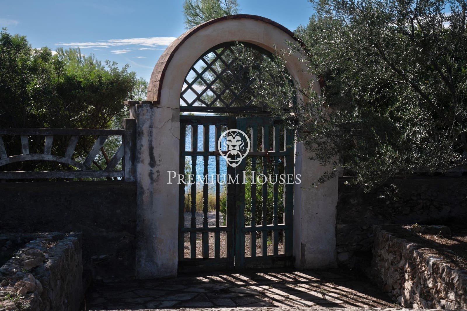 2 soveværelse Finca/Landehus til salg i Torredembarra - € 2.000.000 (Ref: 9446631)