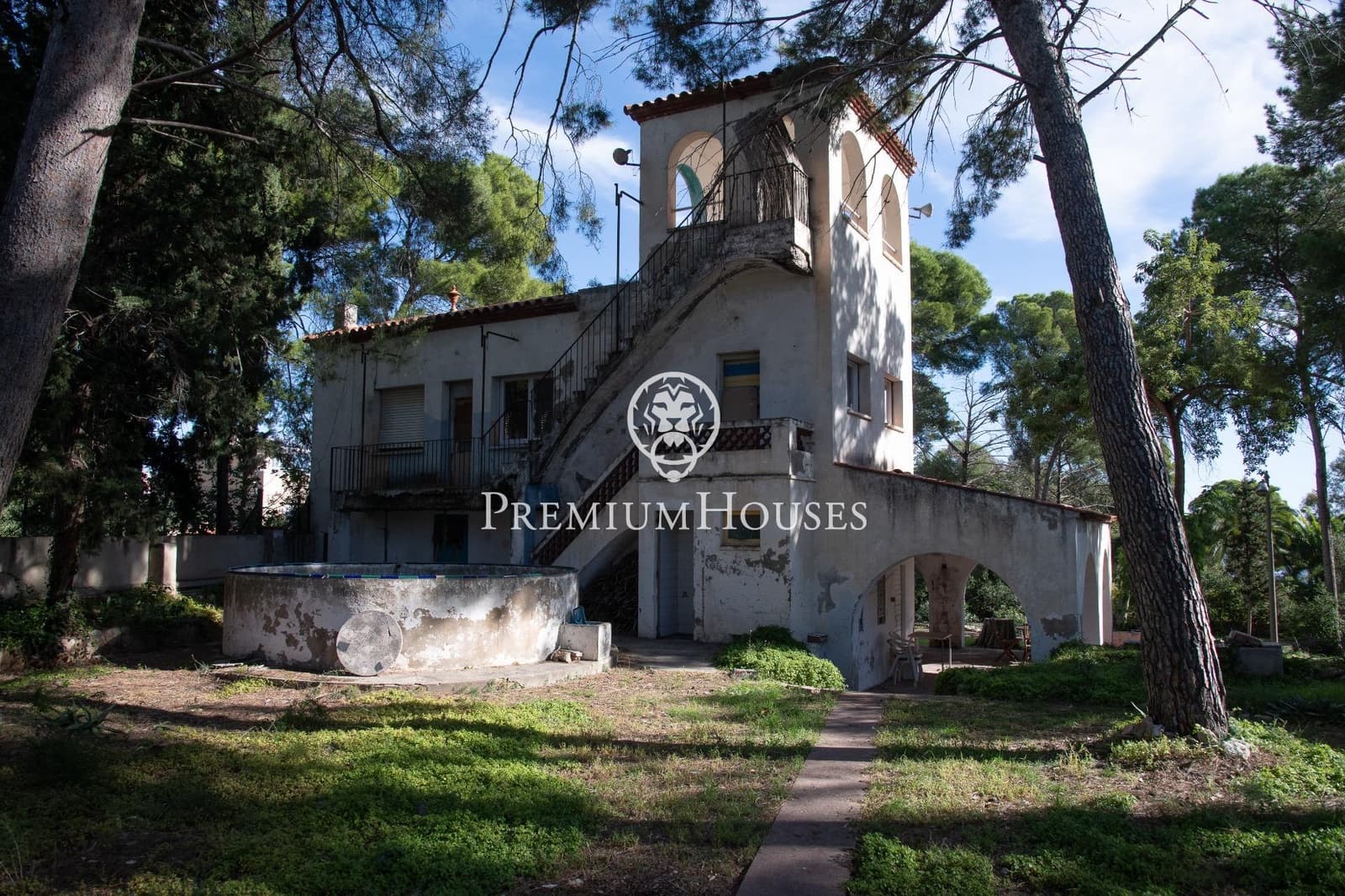 2 soveværelse Finca/Landehus til salg i Torredembarra - € 2.000.000 (Ref: 9446631)