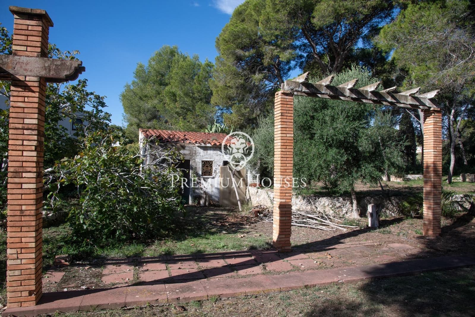 2 soveværelse Finca/Landehus til salg i Torredembarra - € 2.000.000 (Ref: 9446631)