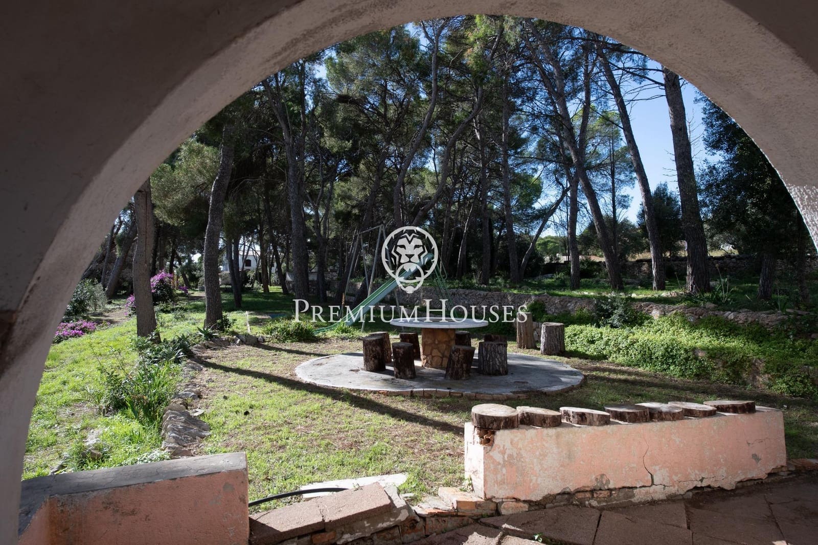 2 soveværelse Finca/Landehus til salg i Torredembarra - € 2.000.000 (Ref: 9446631)