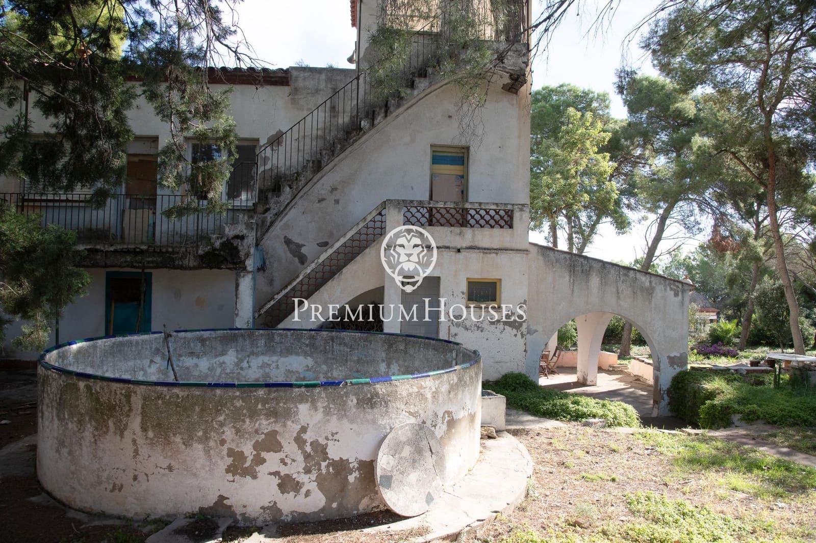 2 soveværelse Finca/Landehus til salg i Torredembarra - € 2.000.000 (Ref: 9446631)