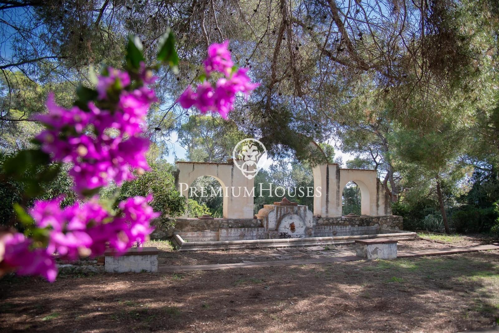 2 soveværelse Finca/Landehus til salg i Torredembarra - € 2.000.000 (Ref: 9446631)