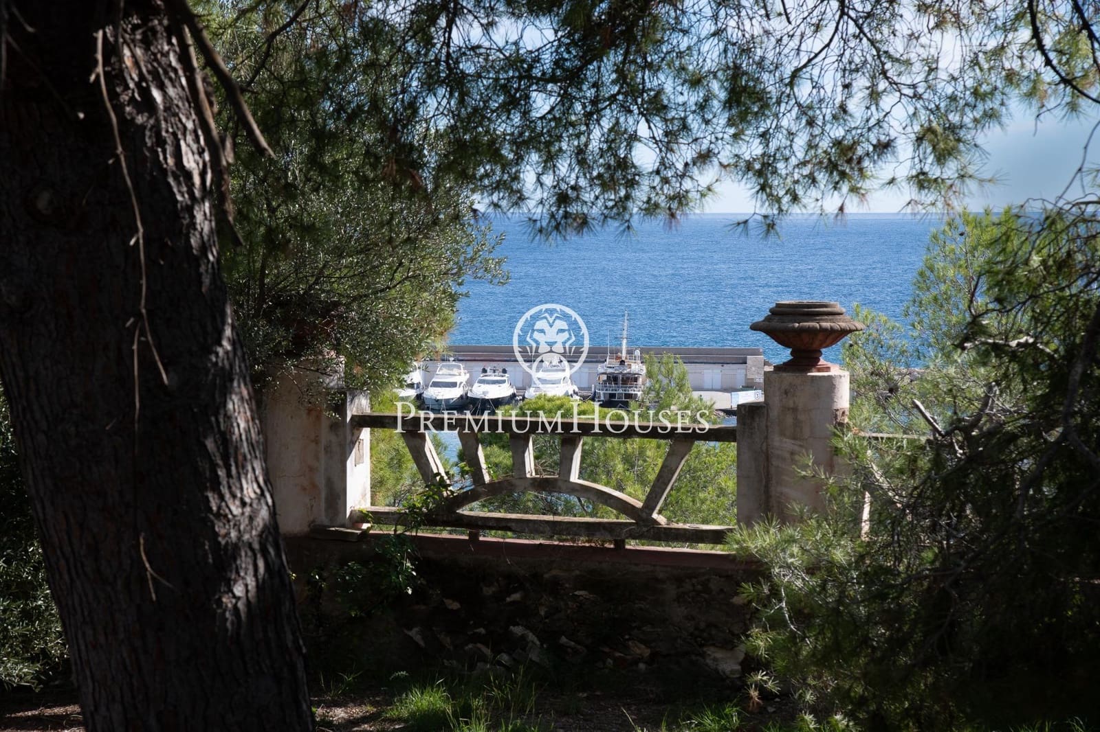 2 soveværelse Finca/Landehus til salg i Torredembarra - € 2.000.000 (Ref: 9446631)