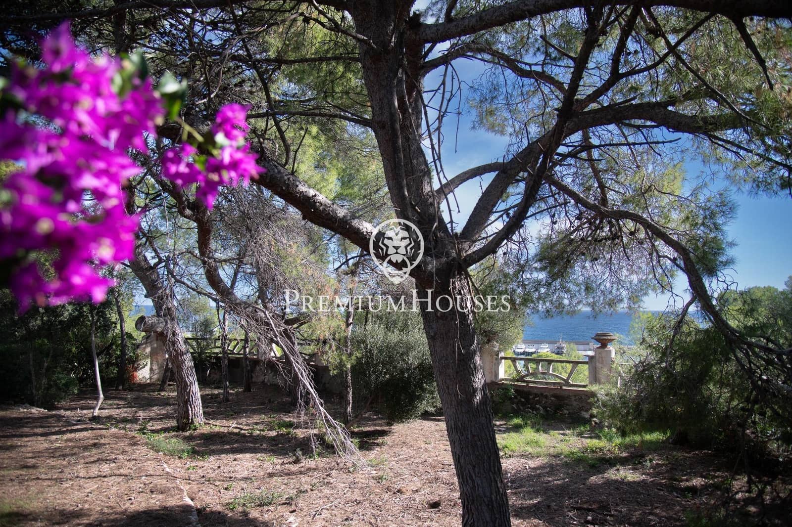 2 soveværelse Finca/Landehus til salg i Torredembarra - € 2.000.000 (Ref: 9446631)