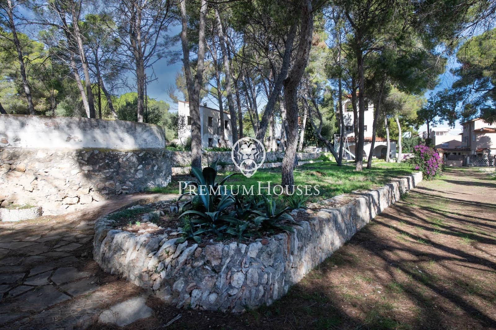 2 soveværelse Finca/Landehus til salg i Torredembarra - € 2.000.000 (Ref: 9446631)