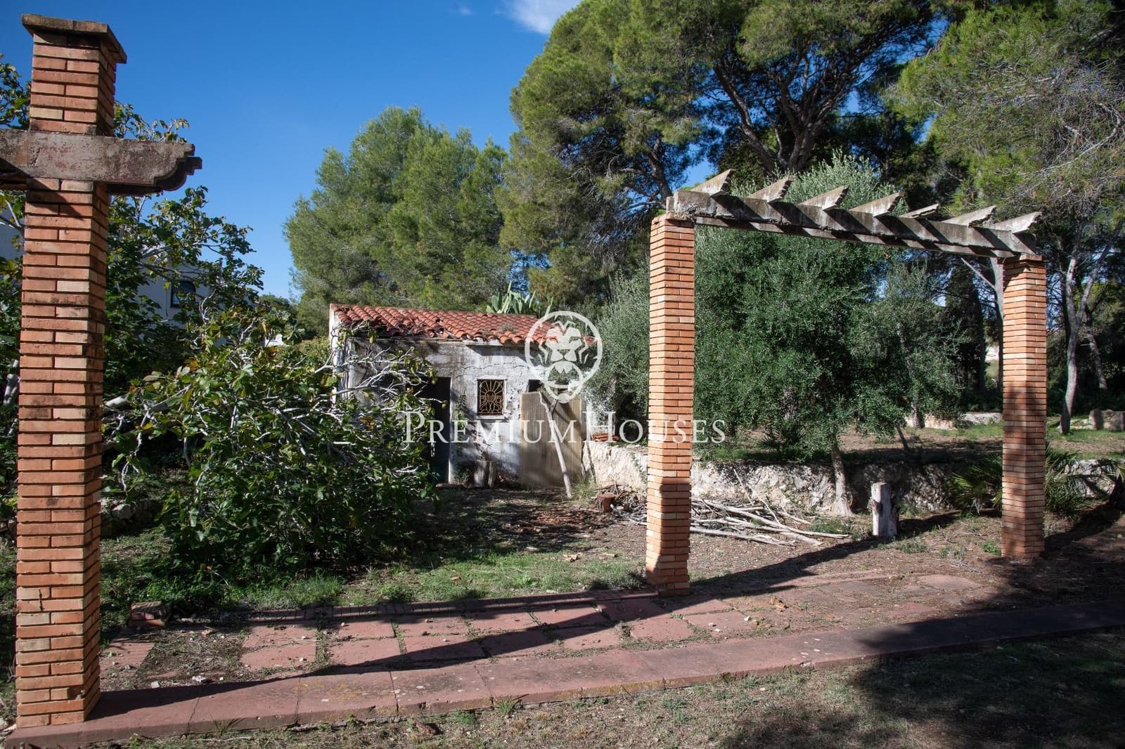 Building Plot for sale in Torredembarra - € 6,550,000 (Ref: 9446631)
