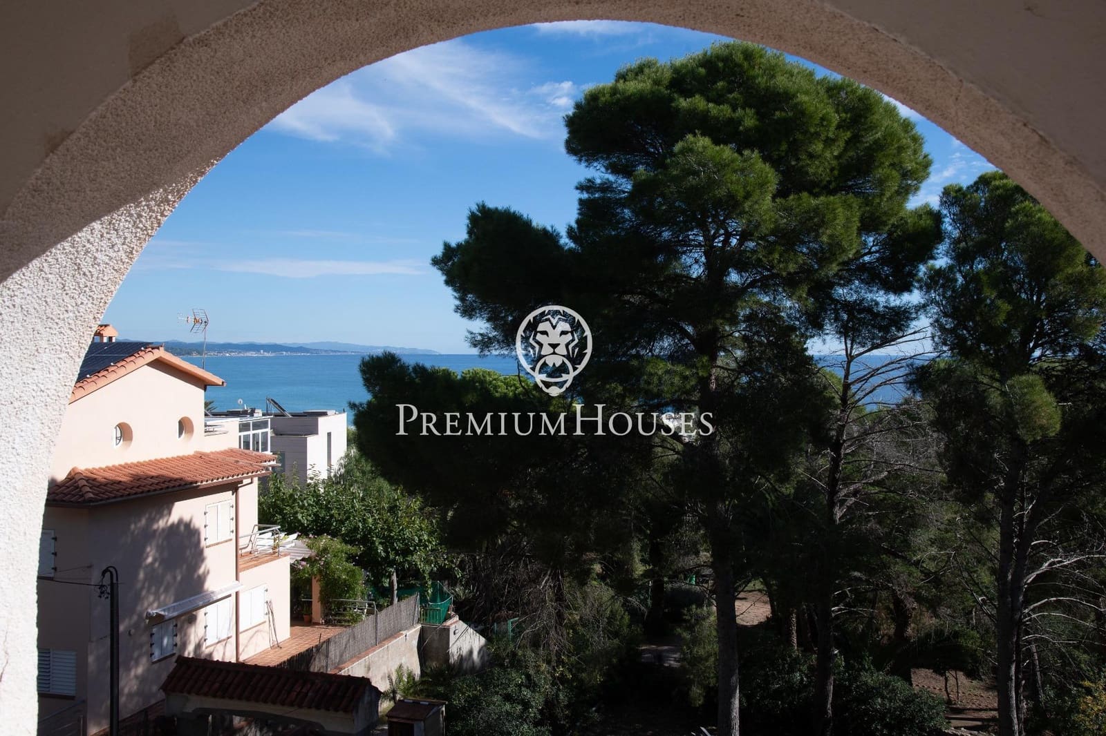 Building Plot for sale in Torredembarra - € 6,550,000 (Ref: 9446631)