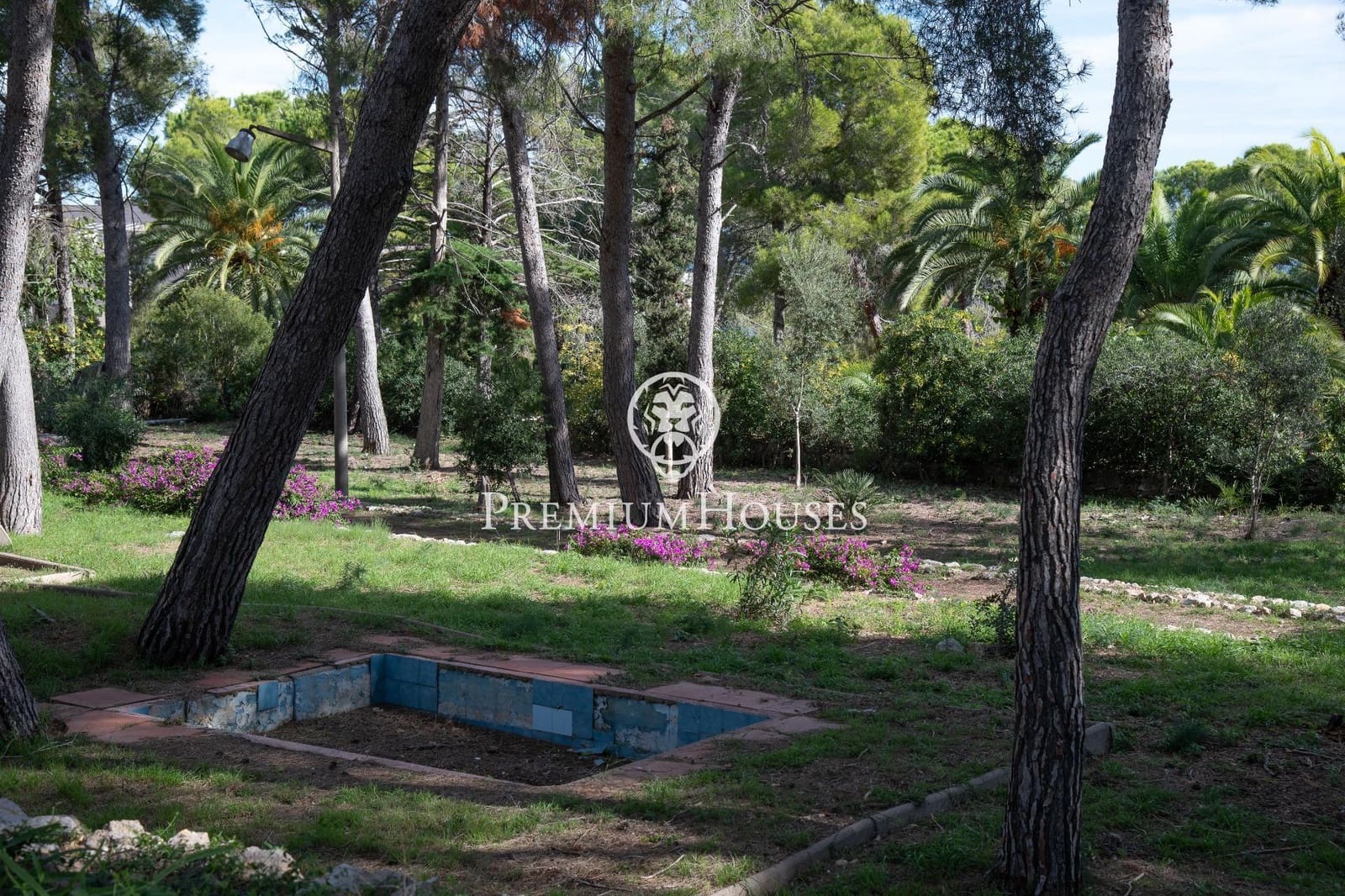 Building Plot for sale in Torredembarra - € 6,550,000 (Ref: 9446631)