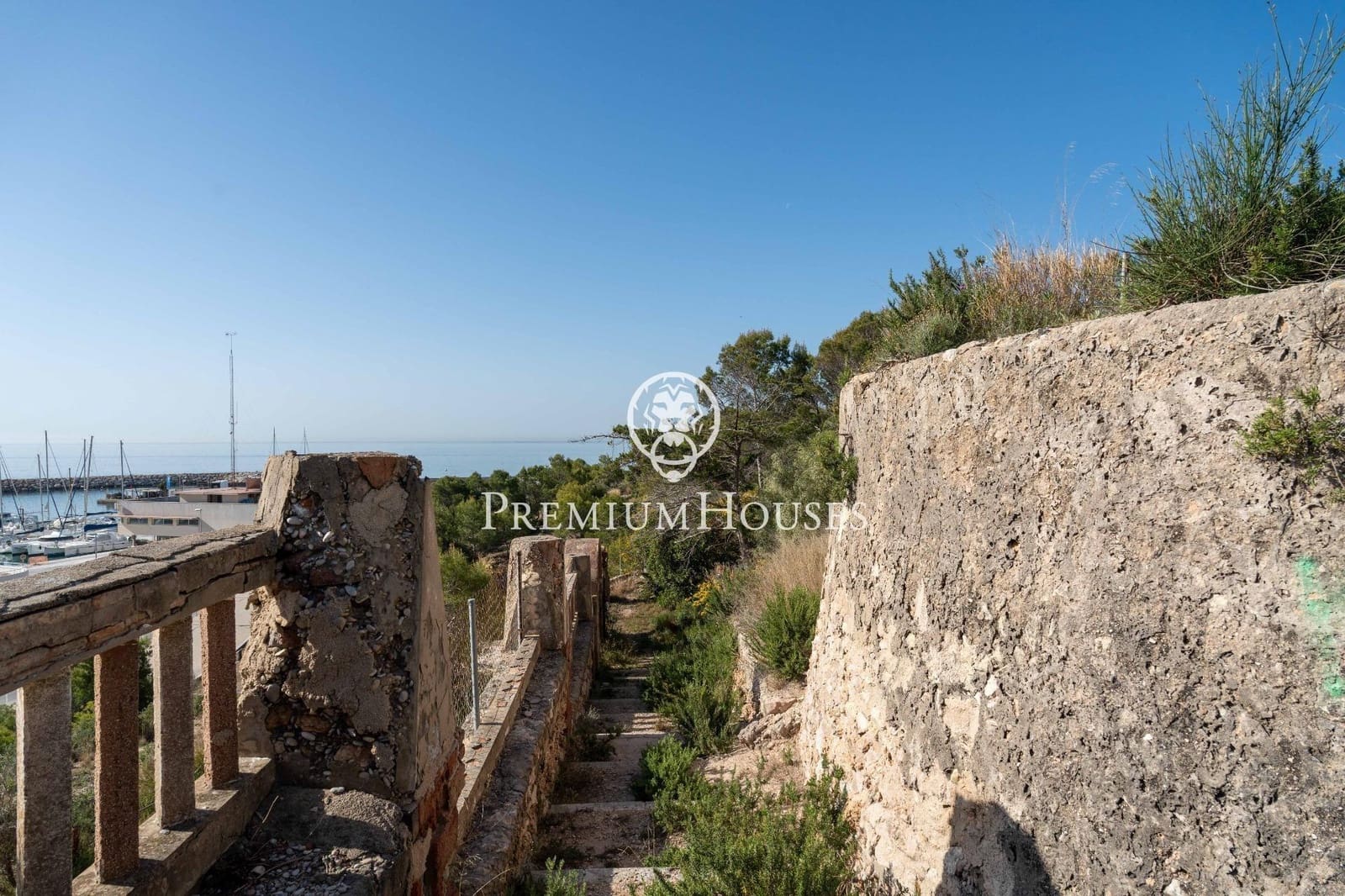 Building Plot for sale in Torredembarra - € 6,550,000 (Ref: 9446631)