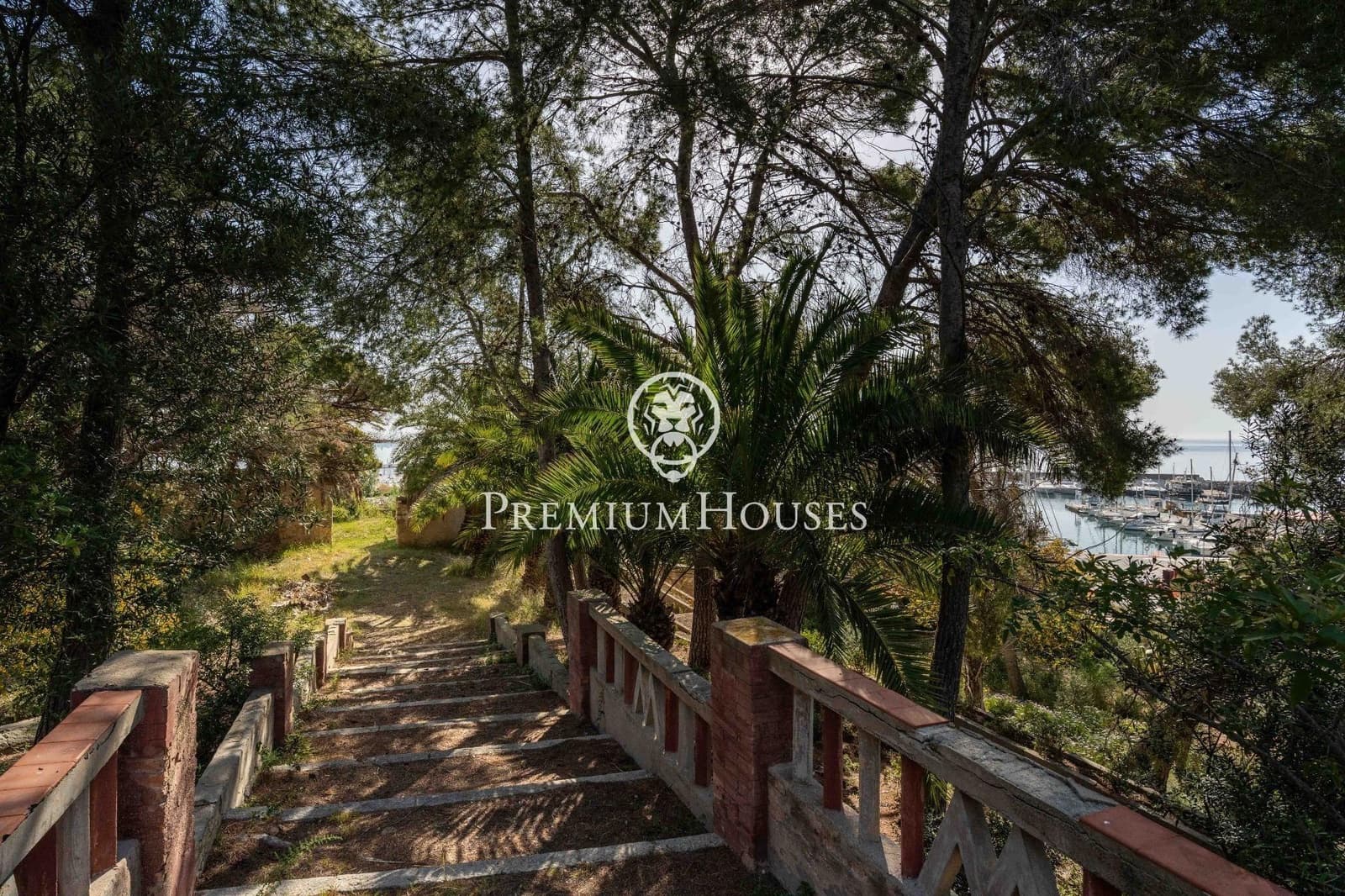Building Plot for sale in Torredembarra - € 6,550,000 (Ref: 9446631)