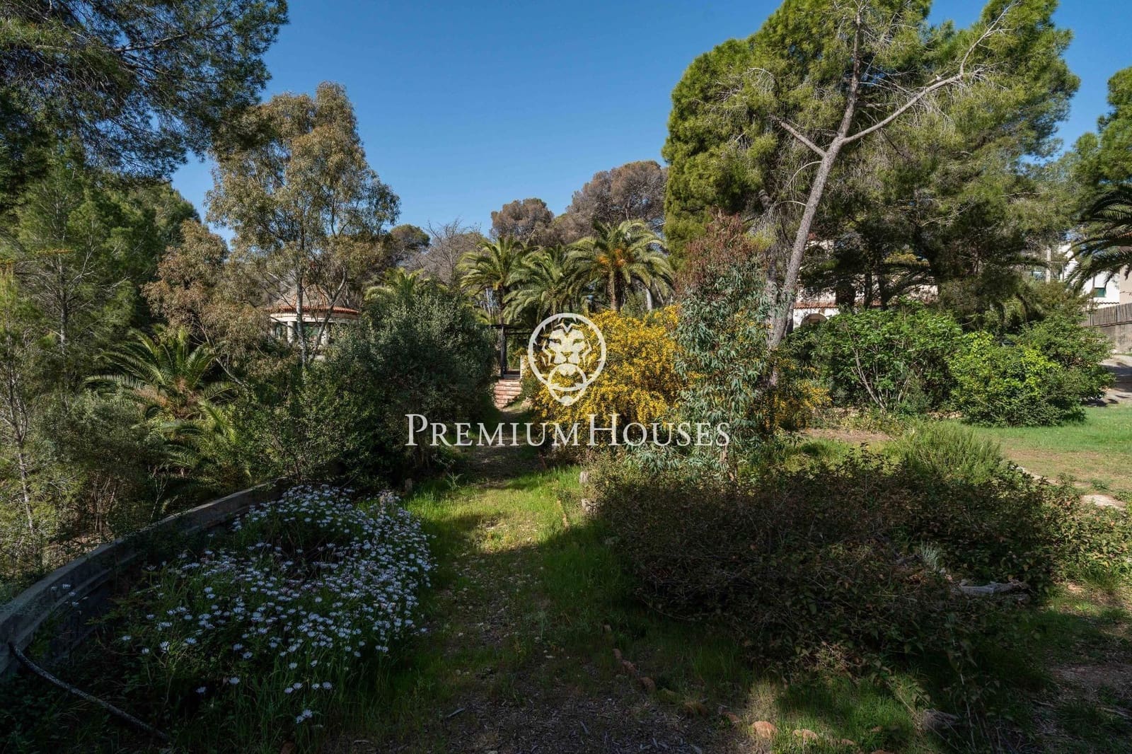 Building Plot for sale in Torredembarra - € 6,550,000 (Ref: 9446631)