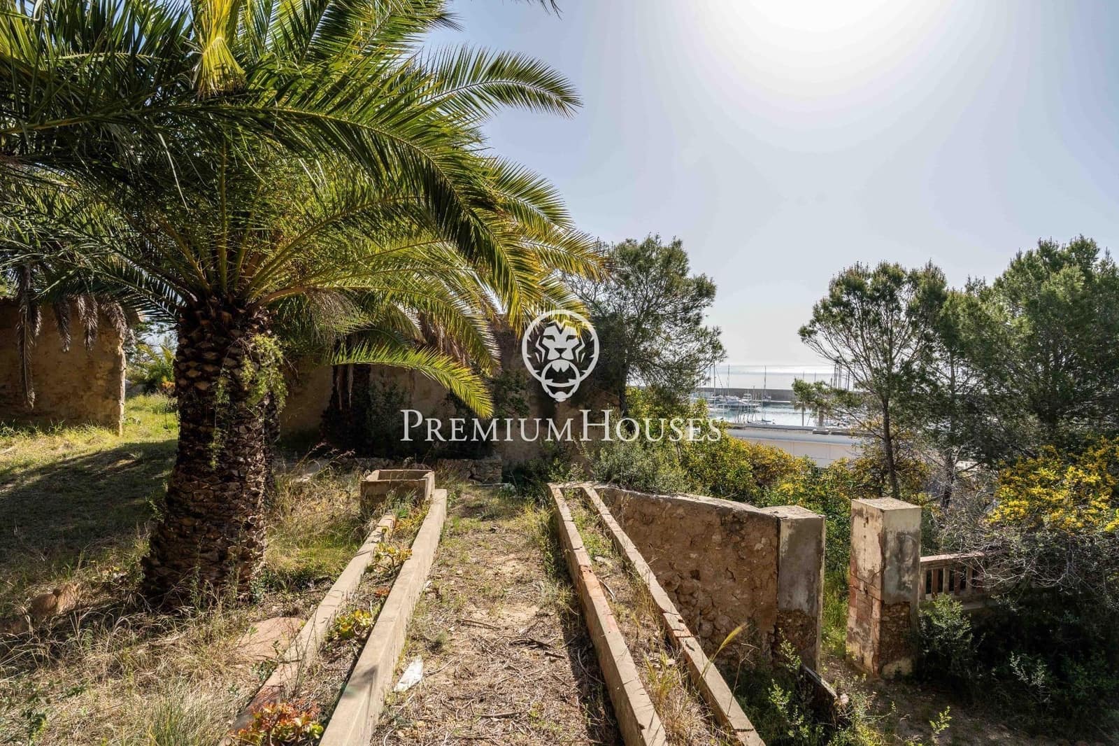 Building Plot for sale in Torredembarra - € 6,550,000 (Ref: 9446631)