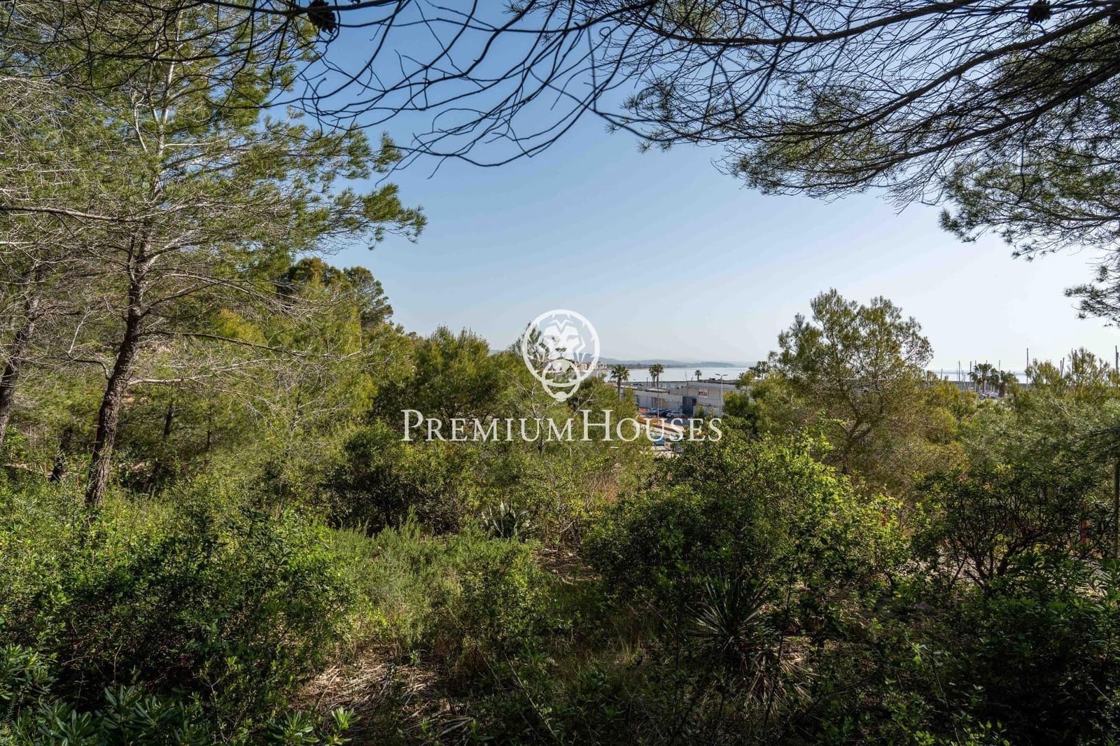 Building Plot for sale in Torredembarra - € 6,550,000 (Ref: 9446631)