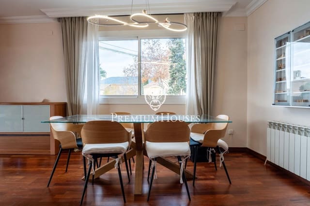 5 chambre Villa/Maison à vendre à Sant Pere de Ribes avec garage - 575 000 € (Ref: 9449068)