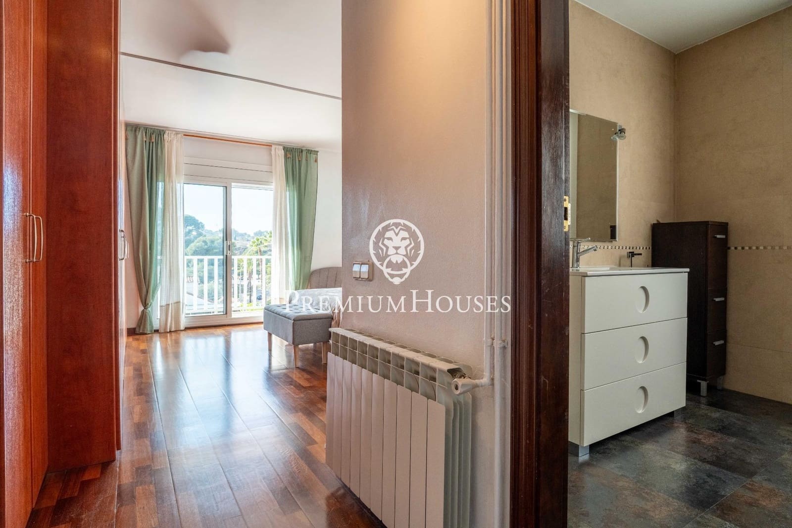 5 chambre Villa/Maison à vendre à Sant Pere de Ribes avec garage - 575 000 € (Ref: 9449068)