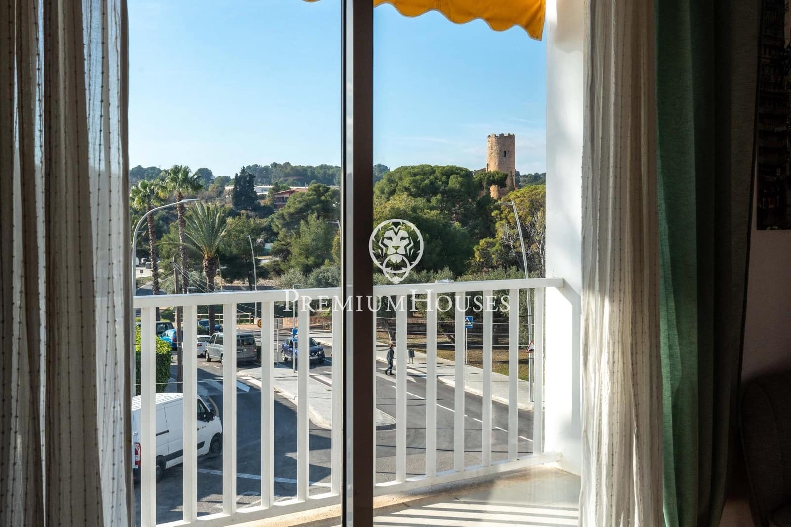 5 chambre Villa/Maison à vendre à Sant Pere de Ribes avec garage - 575 000 € (Ref: 9449068)