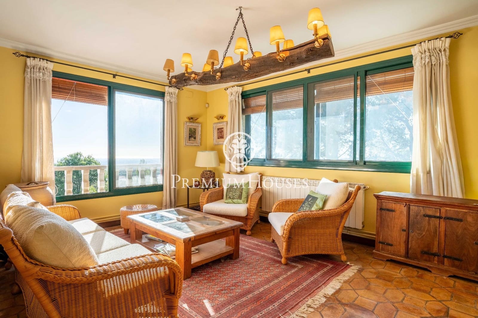 10 sovrum Finca/Hus på landet till salu i La Selva del Camp med garage - 2 000 000 € (Ref: 9465711)