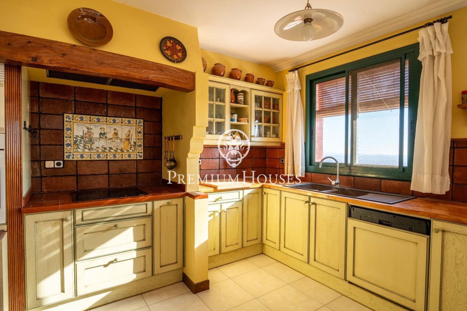 10 sovrum Finca/Hus på landet till salu i La Selva del Camp med garage - 2 000 000 € (Ref: 9465711)