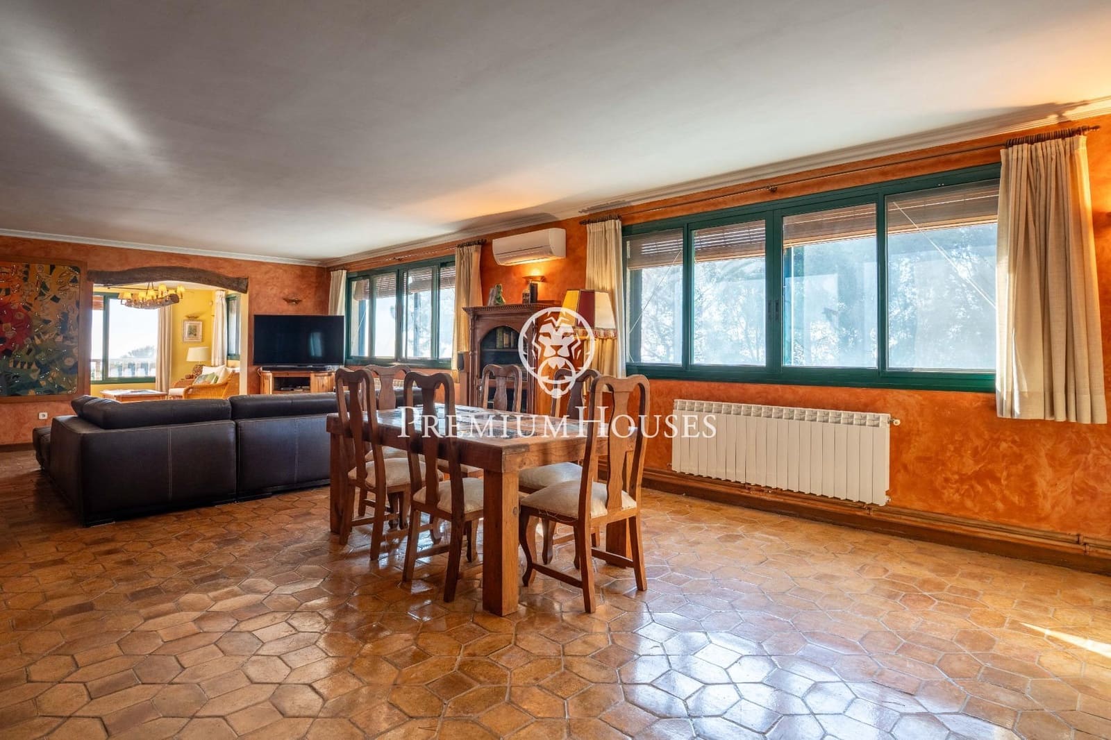 10 sovrum Finca/Hus på landet till salu i La Selva del Camp med garage - 2 000 000 € (Ref: 9465711)