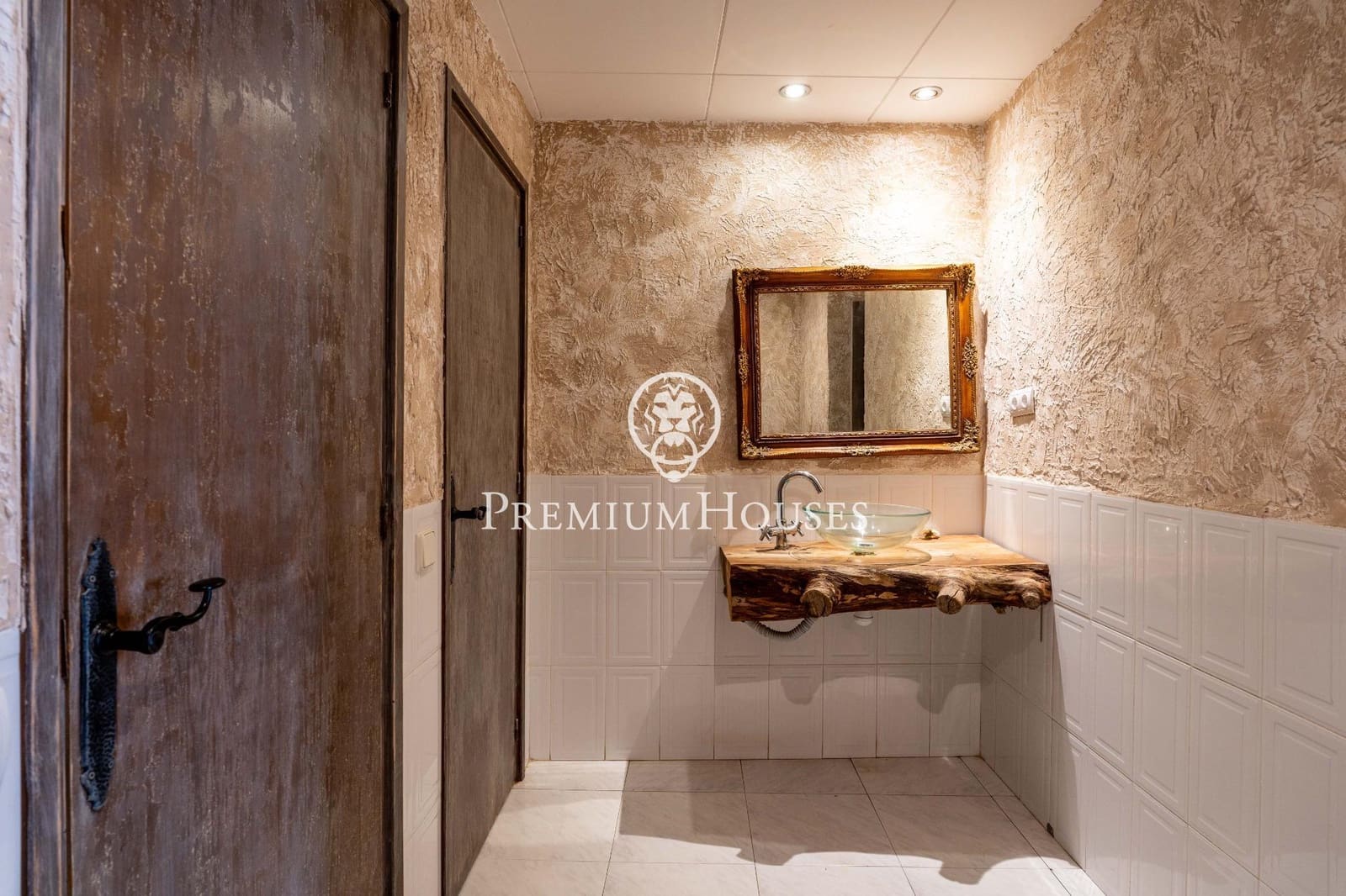 10 sovrum Finca/Hus på landet till salu i La Selva del Camp med garage - 2 000 000 € (Ref: 9465711)