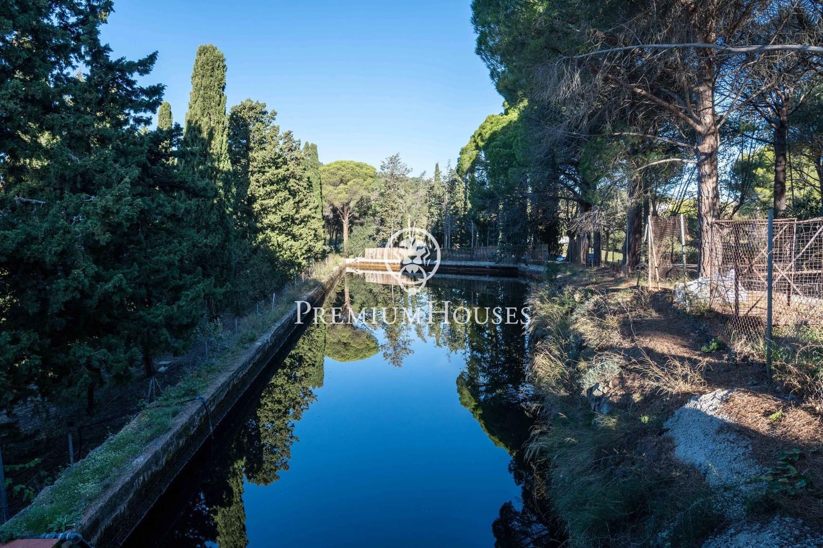 10 sovrum Finca/Hus på landet till salu i La Selva del Camp med garage - 2 000 000 € (Ref: 9465711)