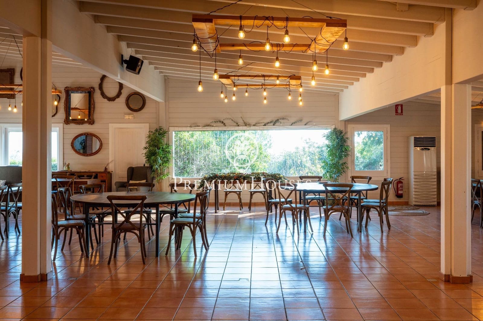 10 sovrum Finca/Hus på landet till salu i La Selva del Camp med garage - 2 000 000 € (Ref: 9465711)