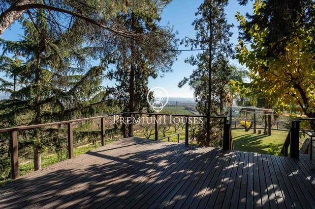 10 slaapkamer Finca/Landhuis te koop in La Selva del Camp met garage - € 2.000.000 (Ref: 9465711)