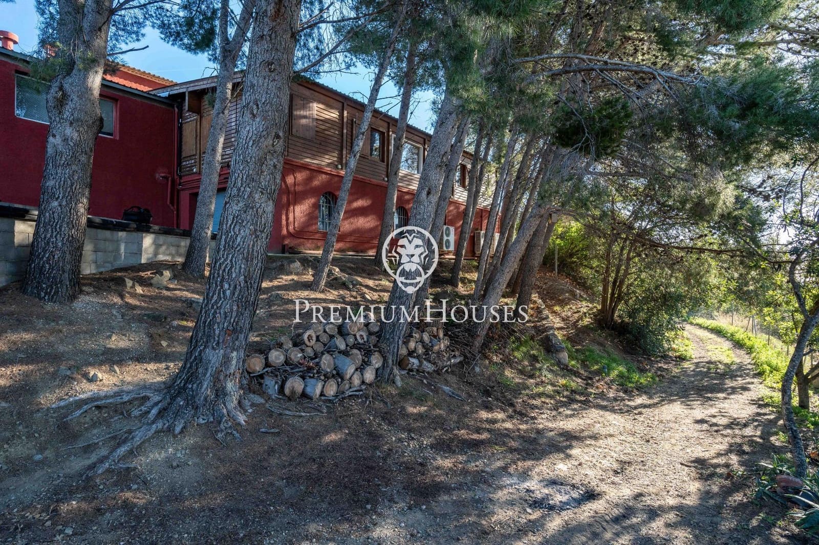 10 sovrum Finca/Hus på landet till salu i La Selva del Camp med garage - 2 000 000 € (Ref: 9465711)