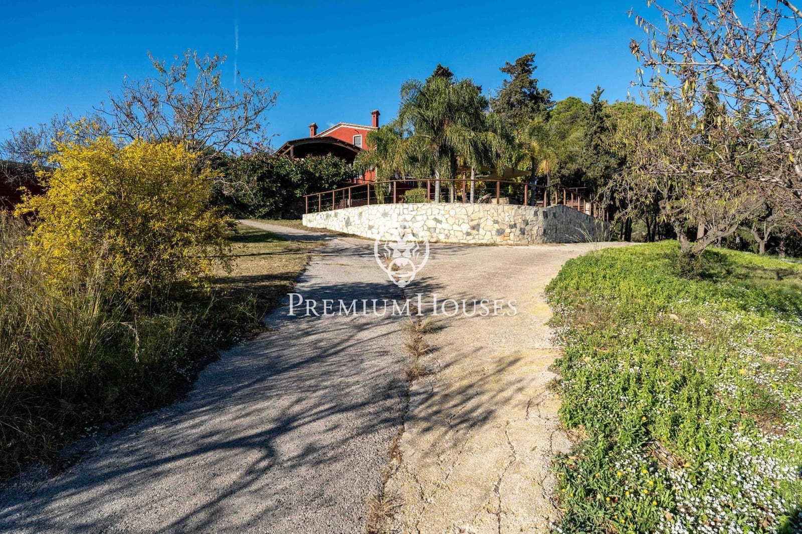 10 sovrum Finca/Hus på landet till salu i La Selva del Camp med garage - 2 000 000 € (Ref: 9465711)