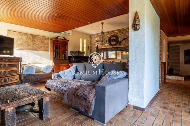 4 makuuhuone Bungalow myytävänä paikassa Salou mukana uima-altaan - 650 000 € (Ref: 9465714)