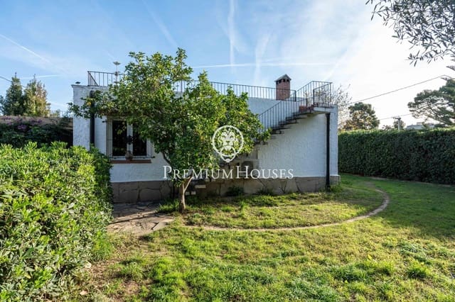 4 soveværelse Bungalow til salg i Salou med swimmingpool - € 650.000 (Ref: 9465714)