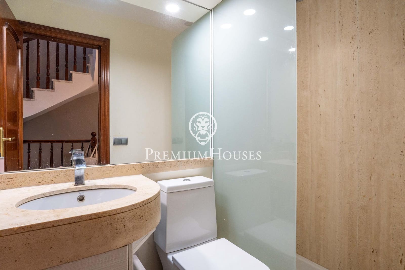 6 soveværelse Villa til salg i Castelldefels med swimmingpool garage - € 1.375.000 (Ref: 9485349)