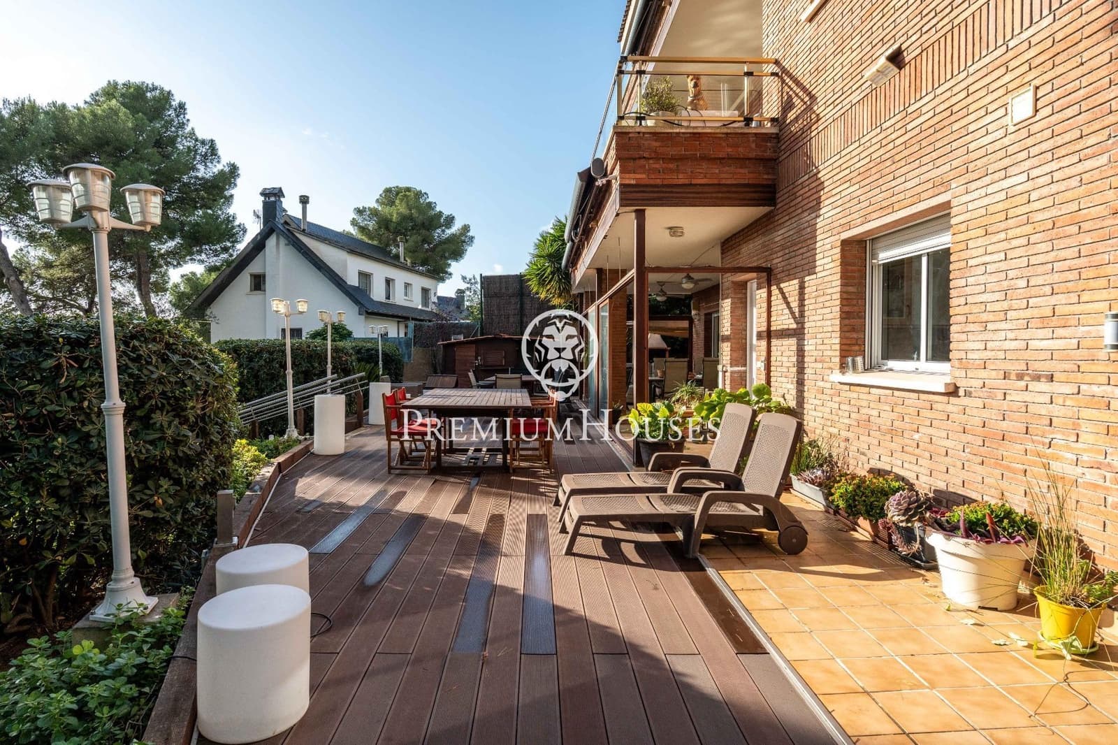 6 soveværelse Villa til salg i Castelldefels med swimmingpool garage - € 1.375.000 (Ref: 9485349)