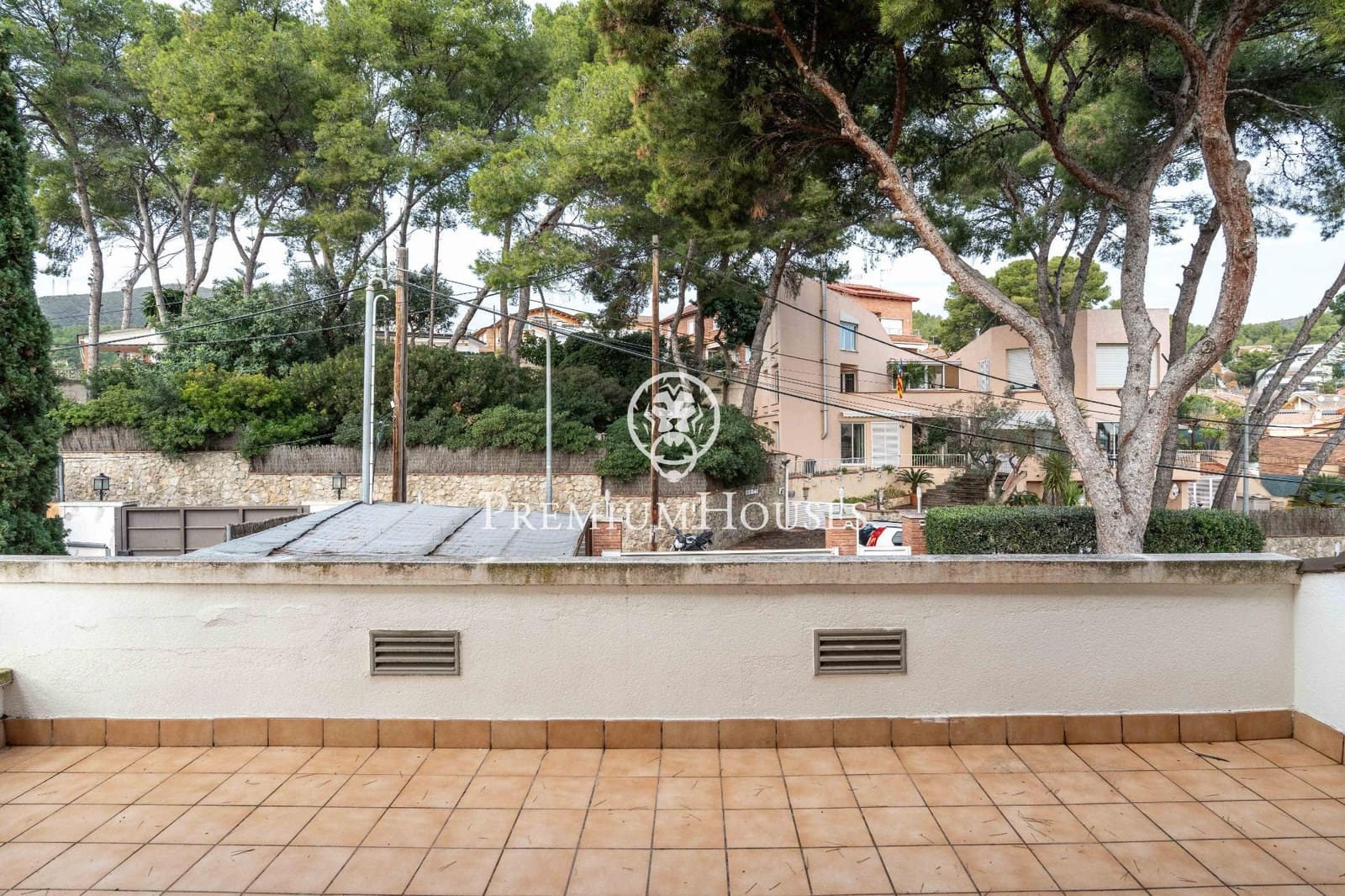 6 soveværelse Villa til salg i Castelldefels med swimmingpool garage - € 1.375.000 (Ref: 9485349)