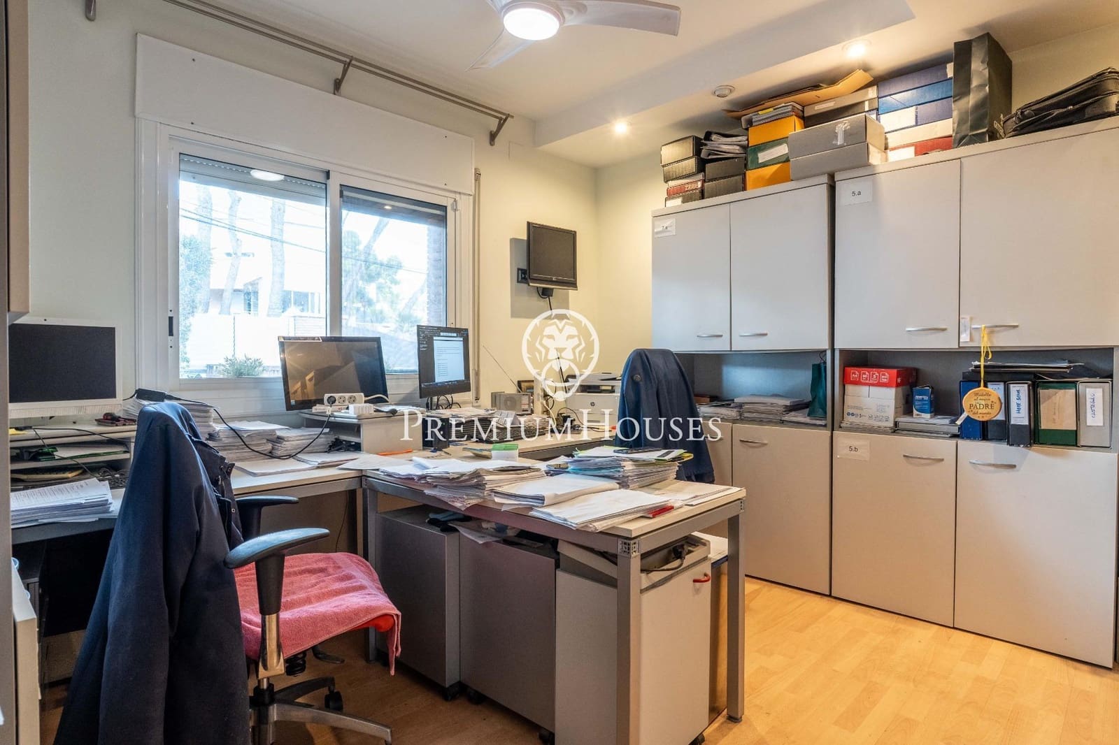 6 makuuhuone Huvila myytävänä paikassa Castelldefels mukana uima-altaan 
autotalli - 1 375 000 € (Ref: 9485349)