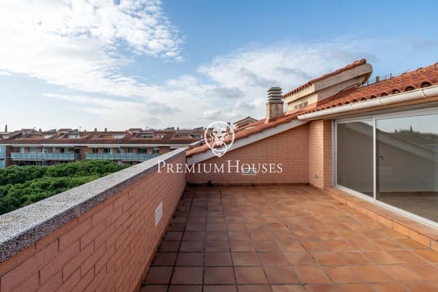 4 soveværelse Lejlighed til salg i Gavà med swimmingpool - € 1.100.000 (Ref: 9491644)