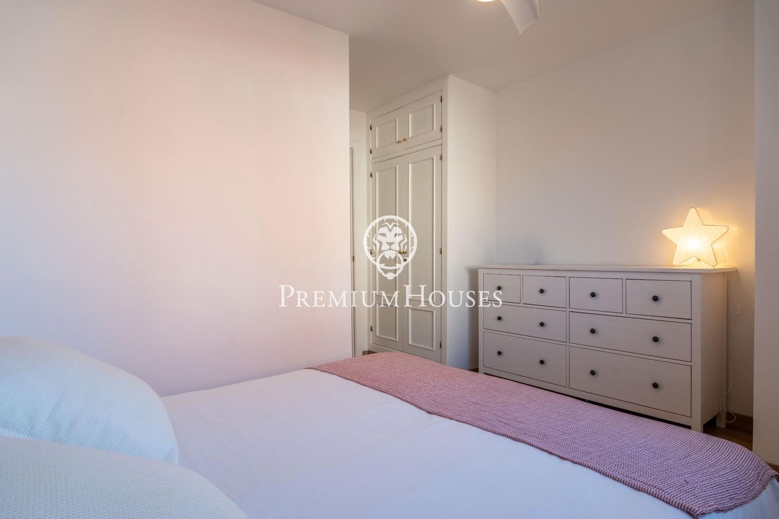 Adosado de 5 habitaciones en Altafulla en venta con garaje - 670.000 € (Ref: 9496406)